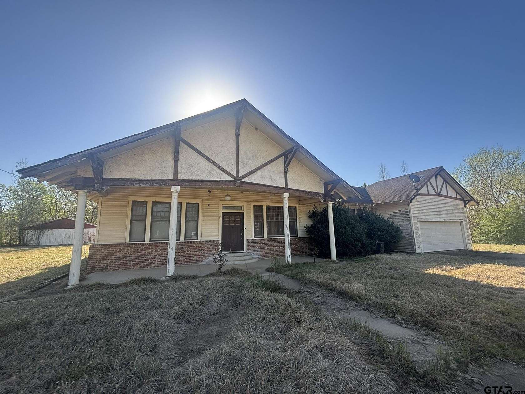 2.45 Acres of Improved Mixed-Use Land for Sale in Pittsburg, Texas