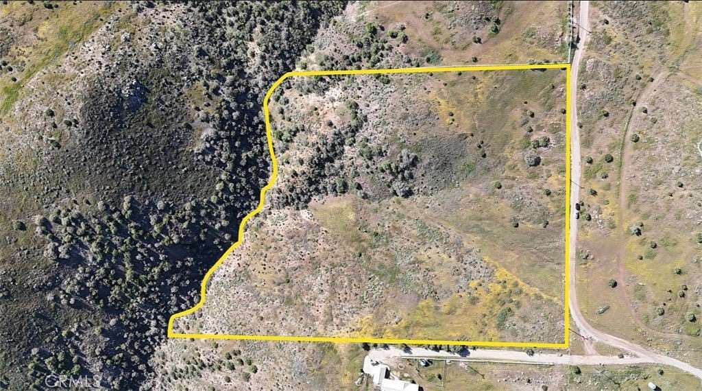 10 Acres of Land for Sale in Acton, California
