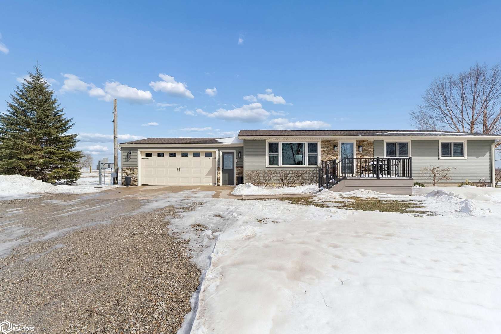 3 Acres of Land with Home for Sale in Mason City, Iowa