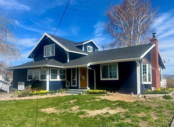 92.2 Acres of Recreational Land with Home for Sale in Klamath Falls, Oregon