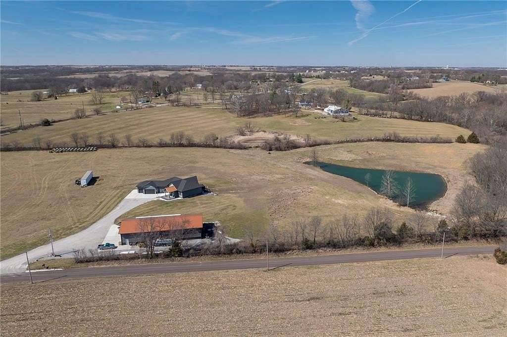 9.5 Acres of Land with Home for Sale in St. Joseph, Missouri