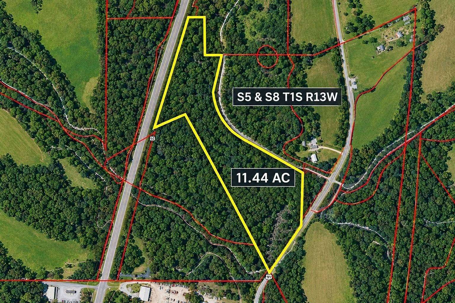 11.4 Acres of Recreational & Residential Land for Sale in Mount Carmel, Illinois
