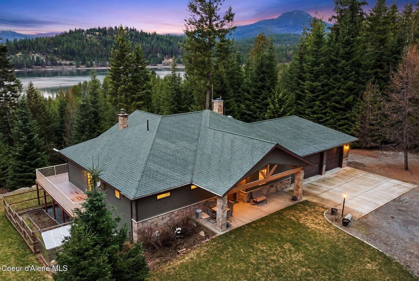 8.76 Acres of Land with Home for Sale in Sagle, Idaho