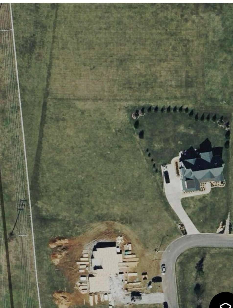 1 Acre of Residential Land for Sale in Winchester, Tennessee