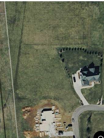 1 Acre of Residential Land for Sale in Winchester, Tennessee