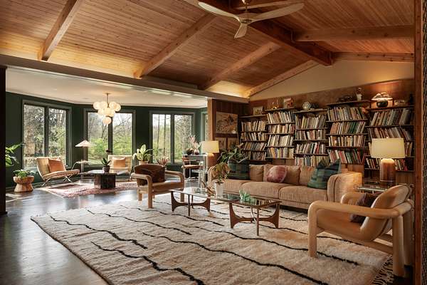 2.14 Acres of Land with Home for Sale in Franklin, Tennessee