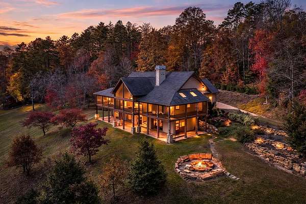 136 Acres of Land with Home for Sale in Mineral Bluff, Georgia