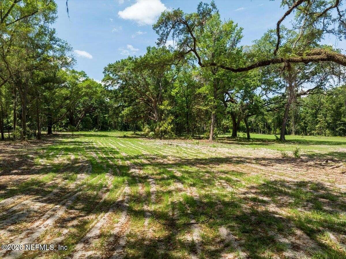 5.19 Acres of Residential Land for Sale in Interlachen, Florida