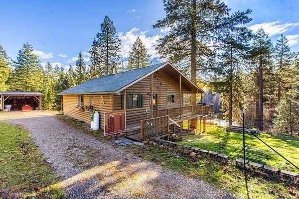 9 Acres of Land with Home for Sale in Addy, Washington