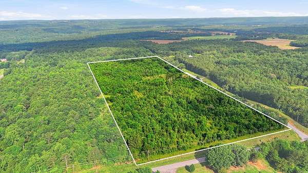 30 Acres of Recreational & Residential Land for Sale in Romance, Arkansas