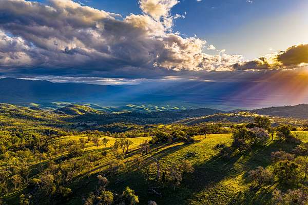 7,000 Acres of Recreational Land with Home for Sale in Tehachapi, California