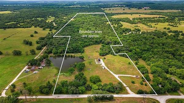 55 Acres of Recreational & Residential Land for Sale in Gainesville, Texas