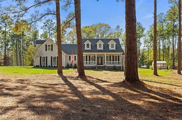 27 Acres of Recreational Land with Home for Sale in Arp, Texas