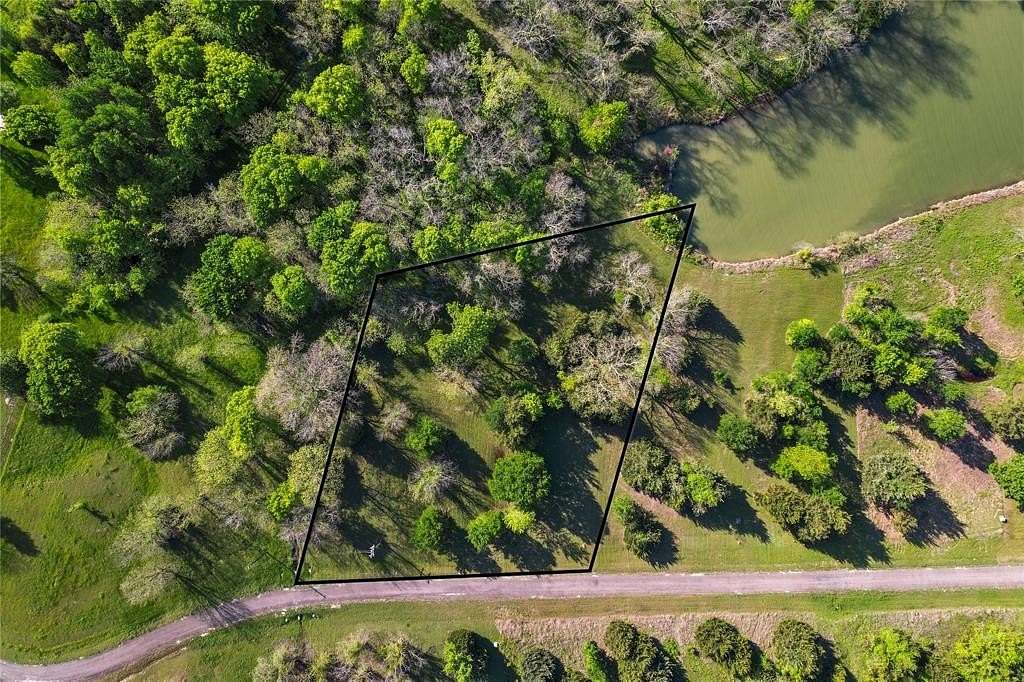 1.28 Acres of Residential Land for Sale in Kerens, Texas