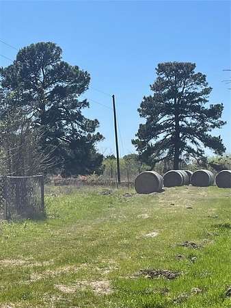 9.47 Acres of Land for Sale in Kerens, Texas