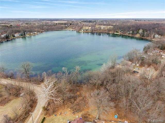 1.7 Acres of Residential Land for Sale in Linden, Michigan