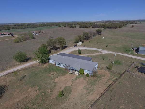 75 Acres of Agricultural Land with Home for Sale in Hennessey, Oklahoma