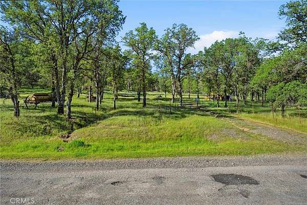 4.69 Acres of Residential Land for Sale in Hidden Valley Lake, California