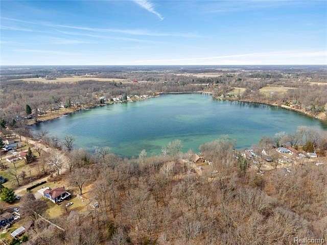 1 Acre of Residential Land for Sale in Linden, Michigan