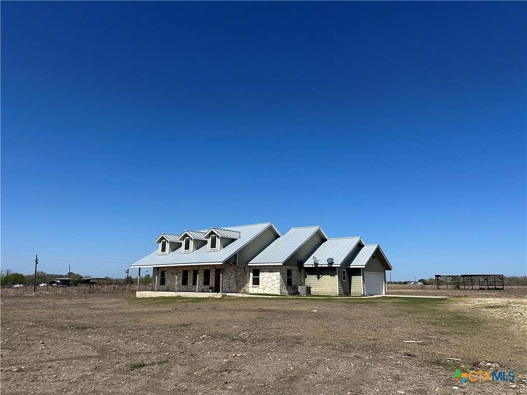 5.52 Acres of Land with Home for Sale in Martindale, Texas