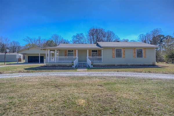 1.5 Acres of Land with Home for Sale in Keithville, Louisiana