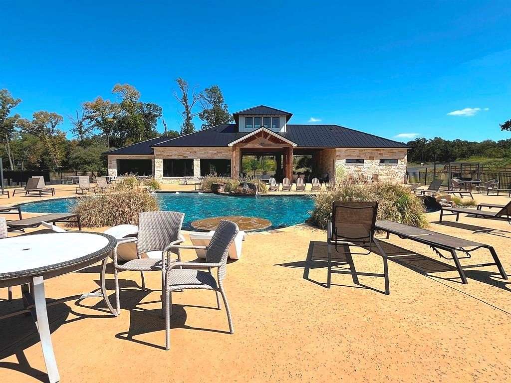 3 Acres of Residential Land for Sale in Log Cabin, Texas