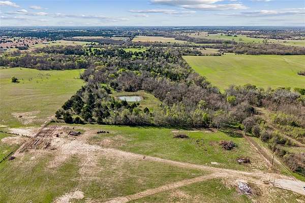 16.7 Acres of Land for Sale in Cumby, Texas