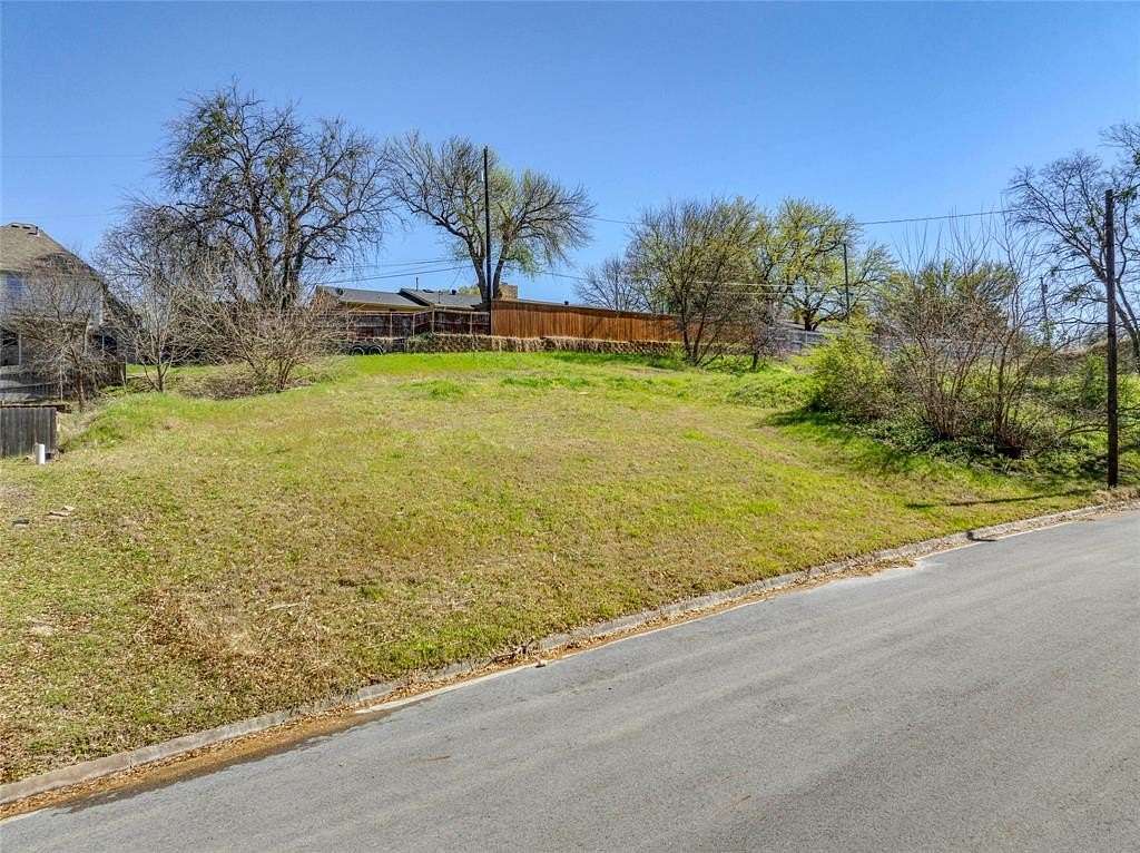 0.95 Acres of Residential Land for Sale in Sherman, Texas