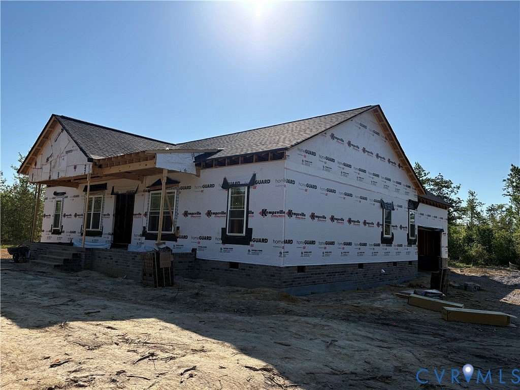 5.16 Acres of Land with Home for Sale in Disputanta, Virginia