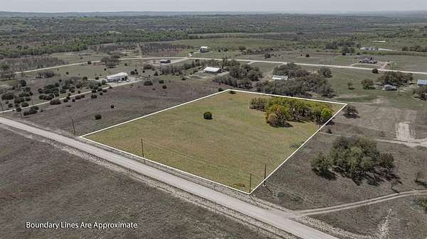 5 Acres of Land for Sale in Dublin, Texas