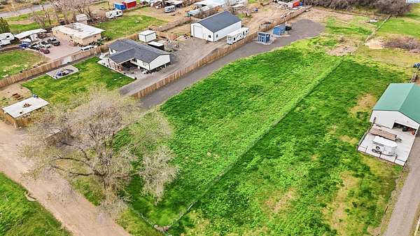 1.2 Acres of Residential Land for Sale in Benton City, Washington