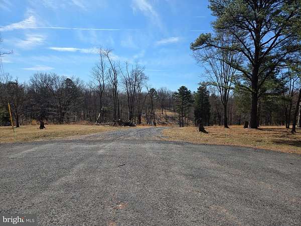 5 Acres of Land for Sale in Hedgesville, West Virginia