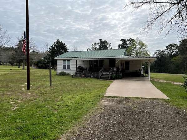 2.6 Acres of Land with Home for Sale in Jasper, Texas