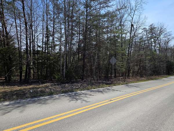 4.4 Acres of Residential Land for Sale in Spring City, Tennessee
