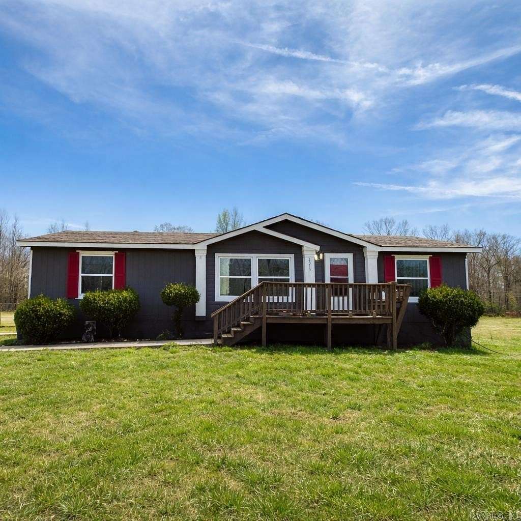 5 Acres of Land with Home for Sale in Jacksonville, Arkansas