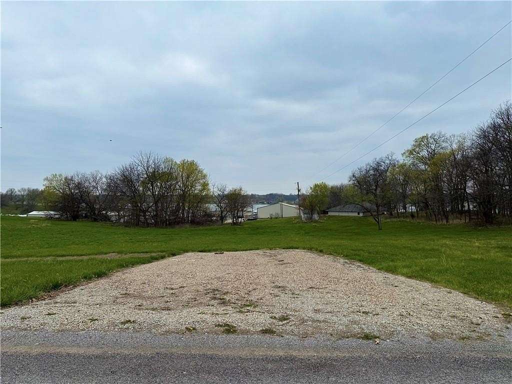 0.37 Acres of Residential Land for Sale in Gallatin, Missouri