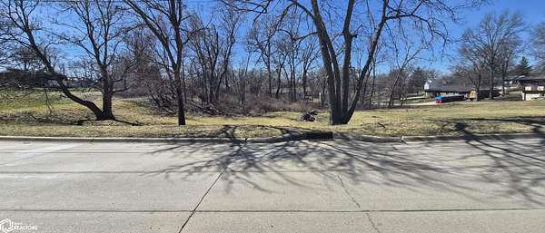 0.67 Acres of Residential Land for Sale in Centerville, Iowa