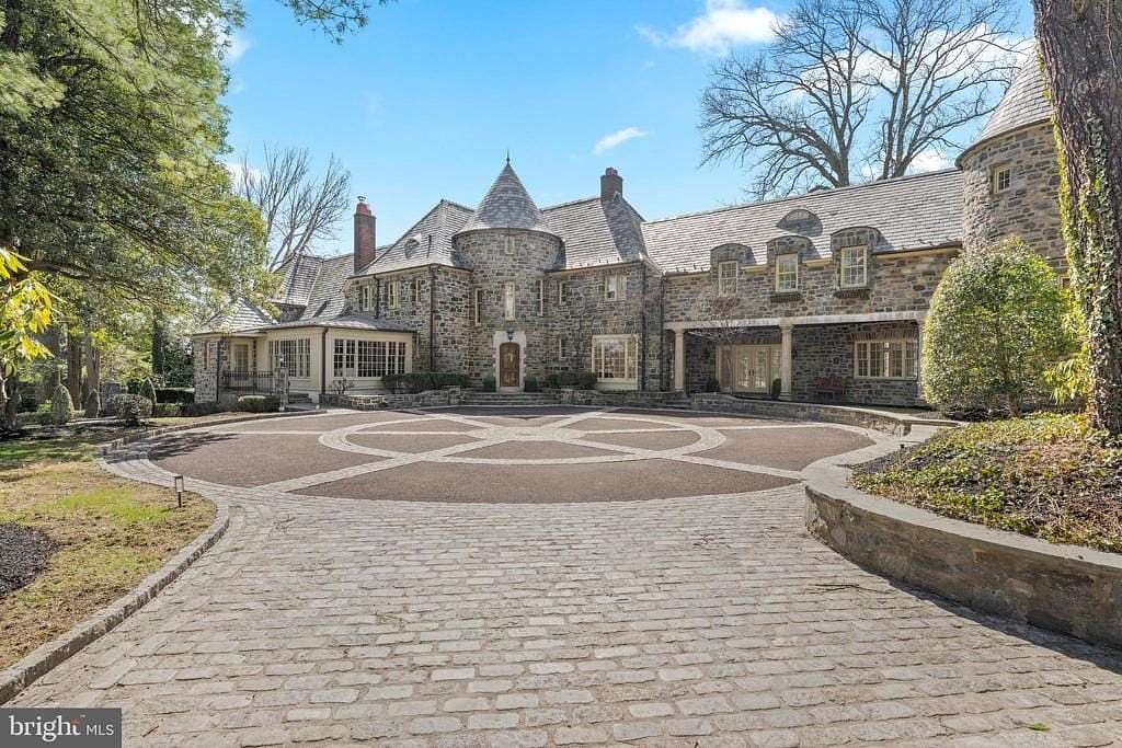 2.6 Acres of Land with Home for Sale in Villanova, Pennsylvania