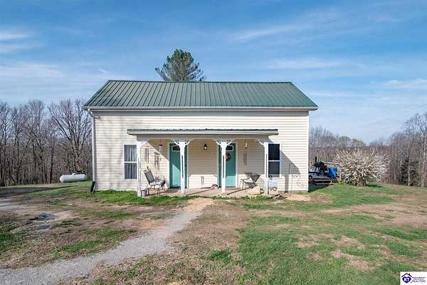 44.8 Acres of Land with Home for Sale in Mount Sherman, Kentucky