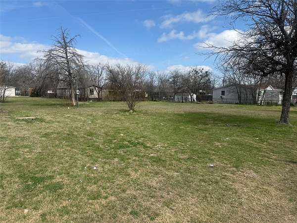 0.5 Acres of Land for Sale in Waco, Texas