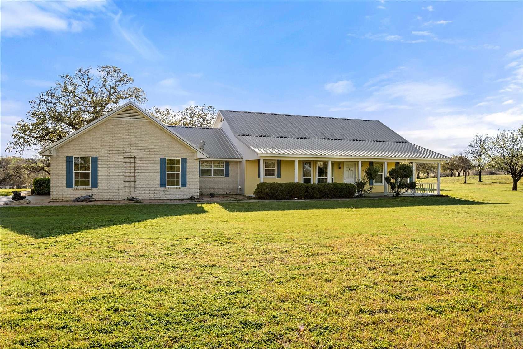 10 Acres of Land with Home for Sale in Granbury, Texas
