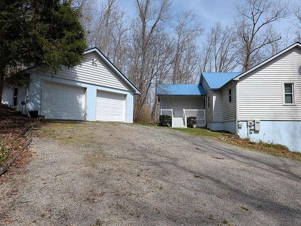 3.5 Acres of Land with Home for Sale in Monterey, Tennessee