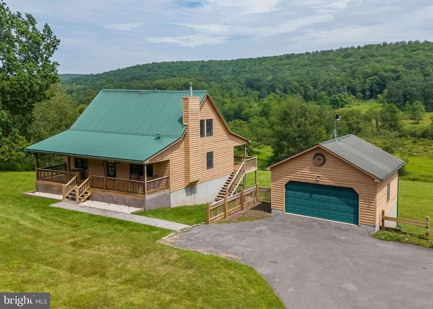 6.4 Acres of Land with Home for Sale in Accident, Maryland