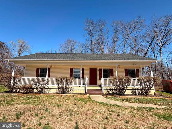 2.2 Acres of Land with Home for Lease in Bristow, Virginia