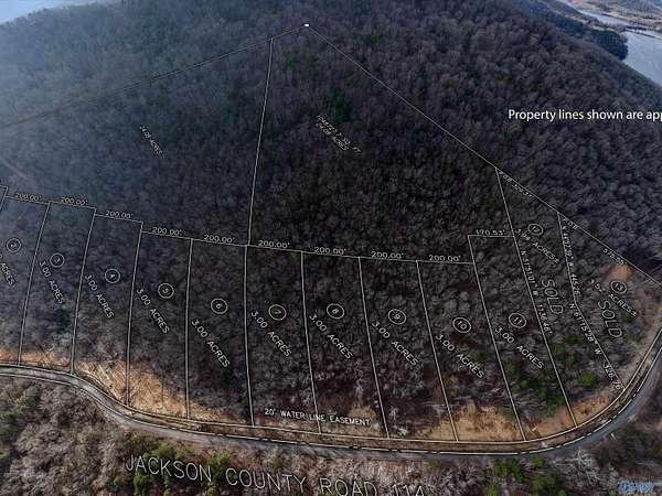 24 Acres of Recreational & Residential Land for Sale in Scottsboro, Alabama