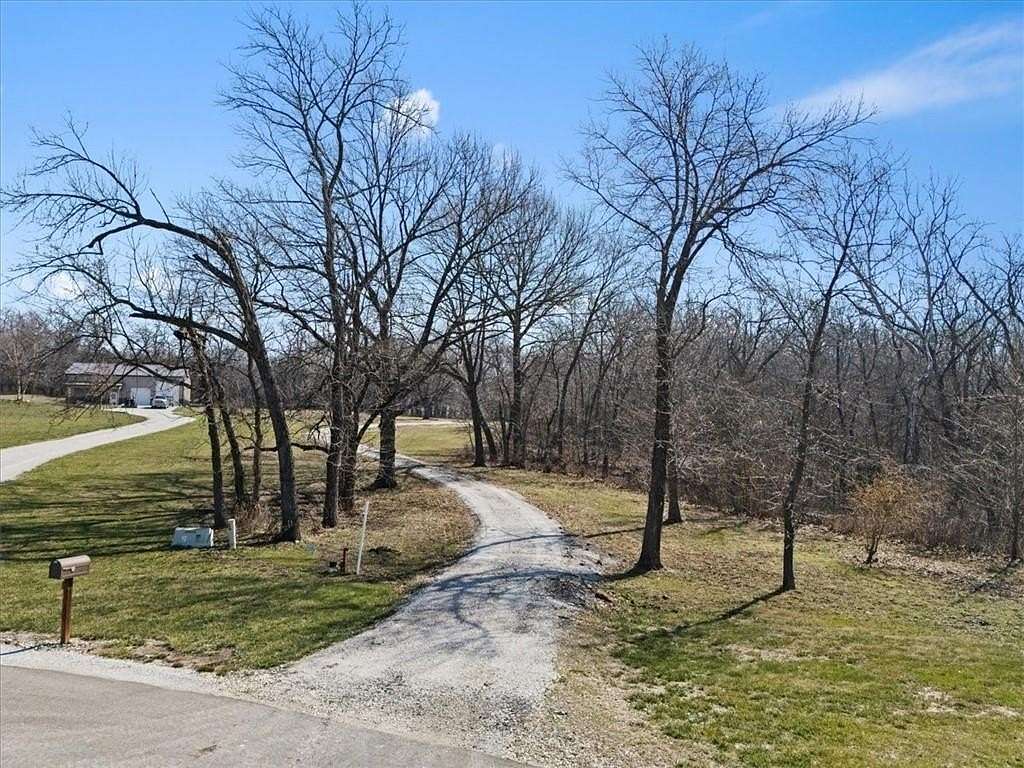 2.28 Acres of Residential Land for Sale in Spring Hill, Kansas