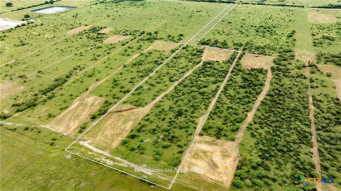 10 Acres of Land for Sale in Cuero, Texas