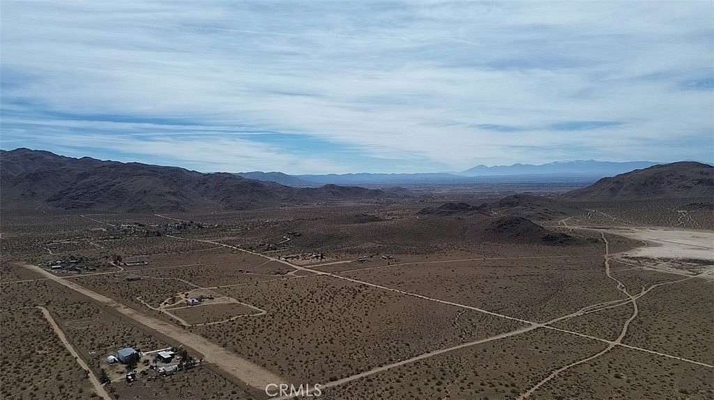 5 Acres of Recreational Land for Sale in Apple Valley, California