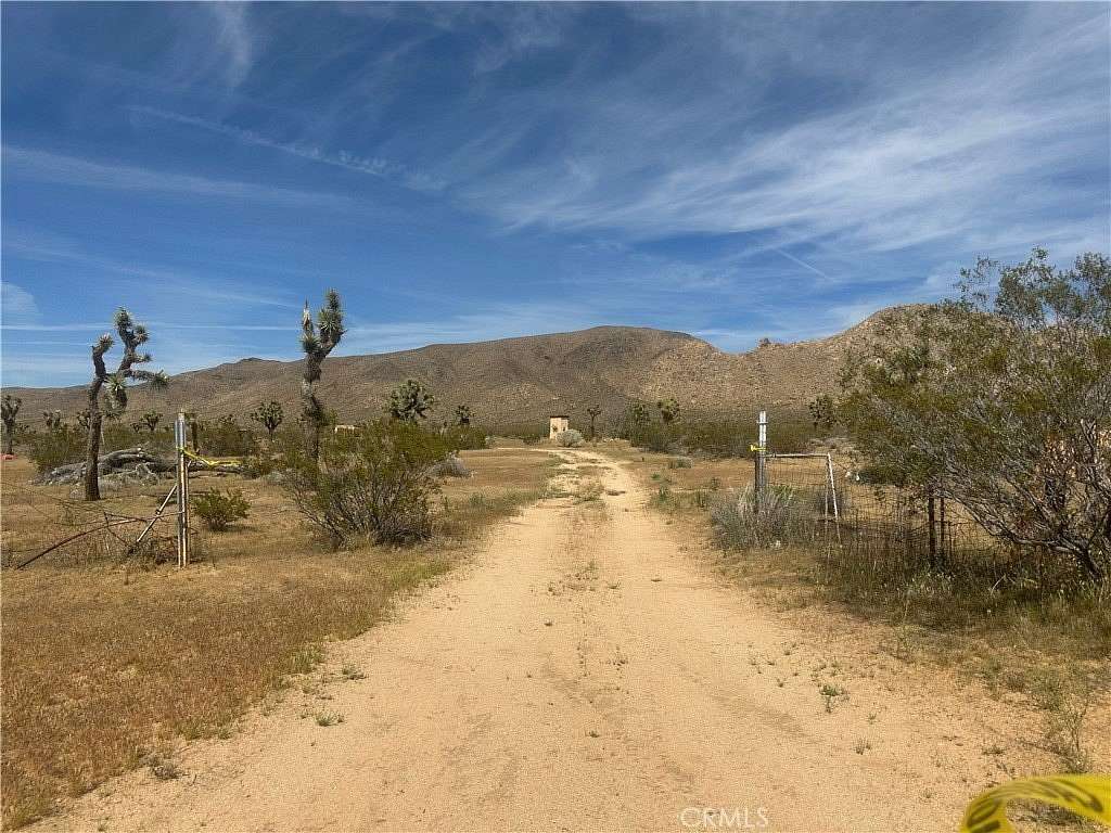 5 Acres of Land for Sale in Apple Valley, California