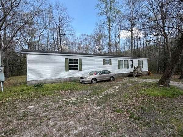 3.74 Acres of Land with Home for Sale in Ivor, Virginia